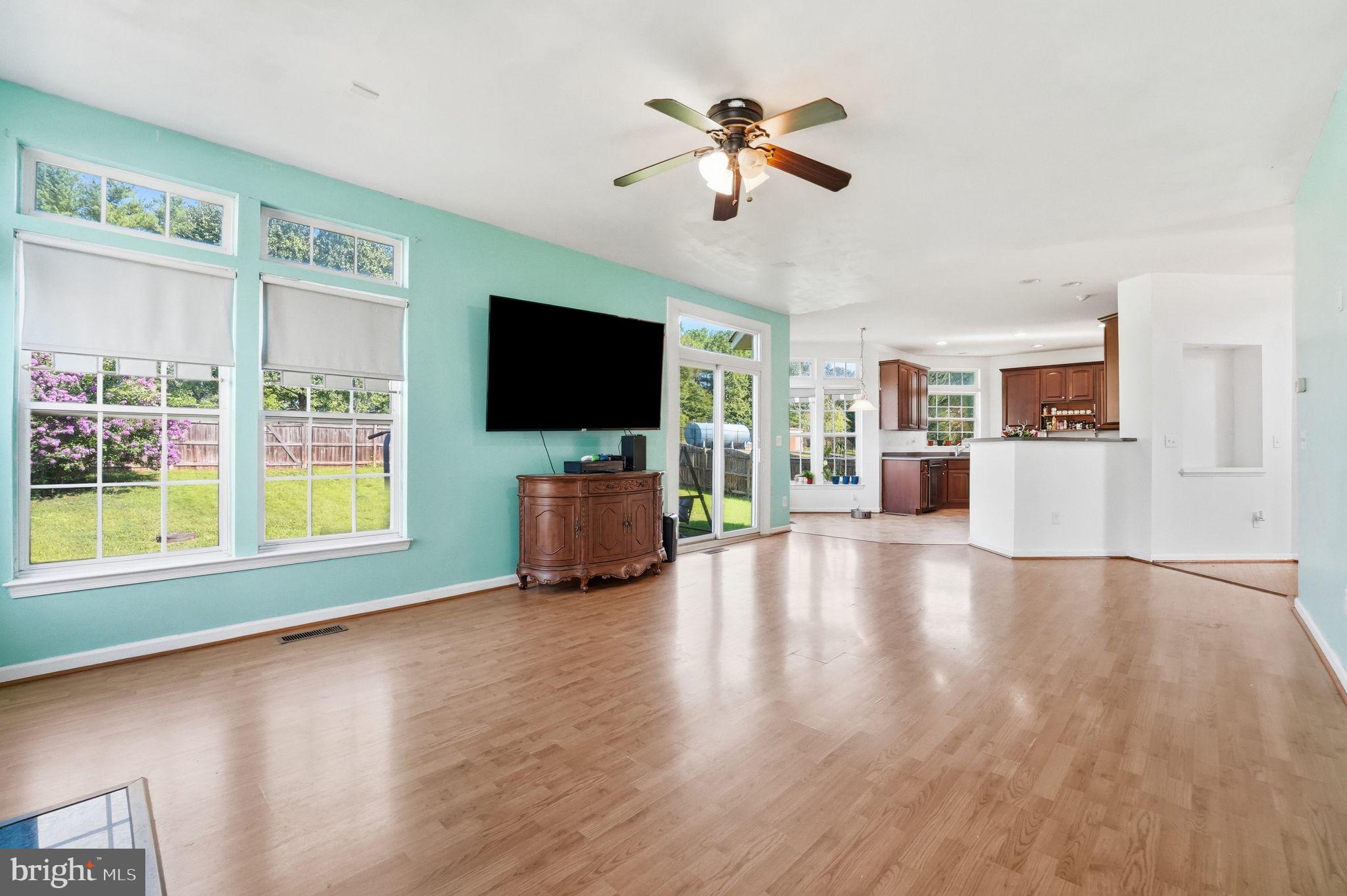 GREEN MEADOWS - Residential