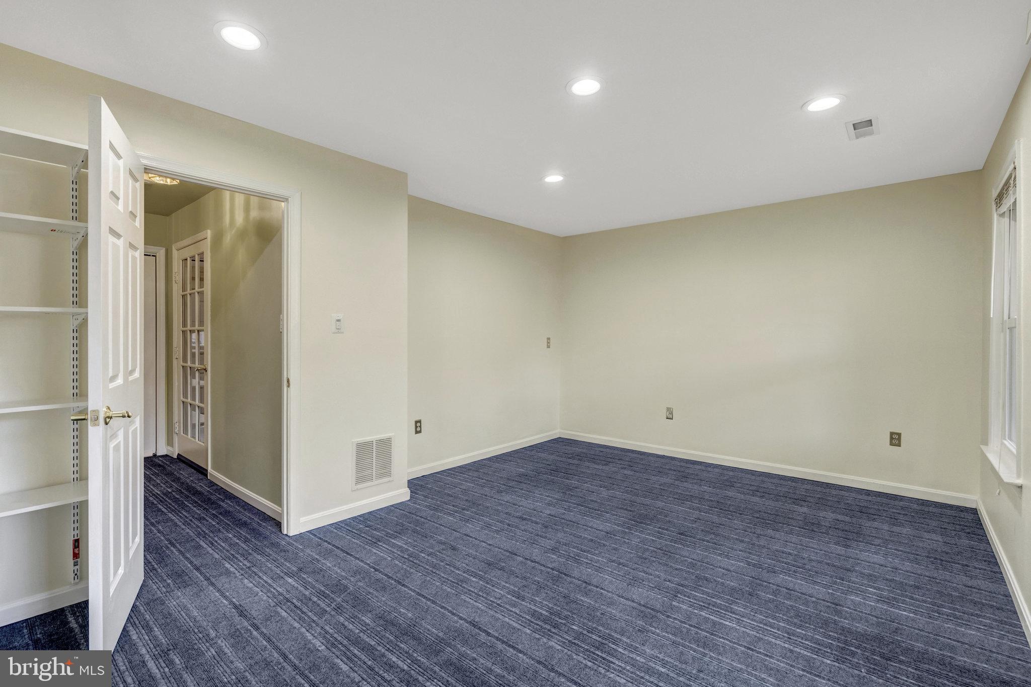 KEENE MILL OVERLOOK - Residential Lease