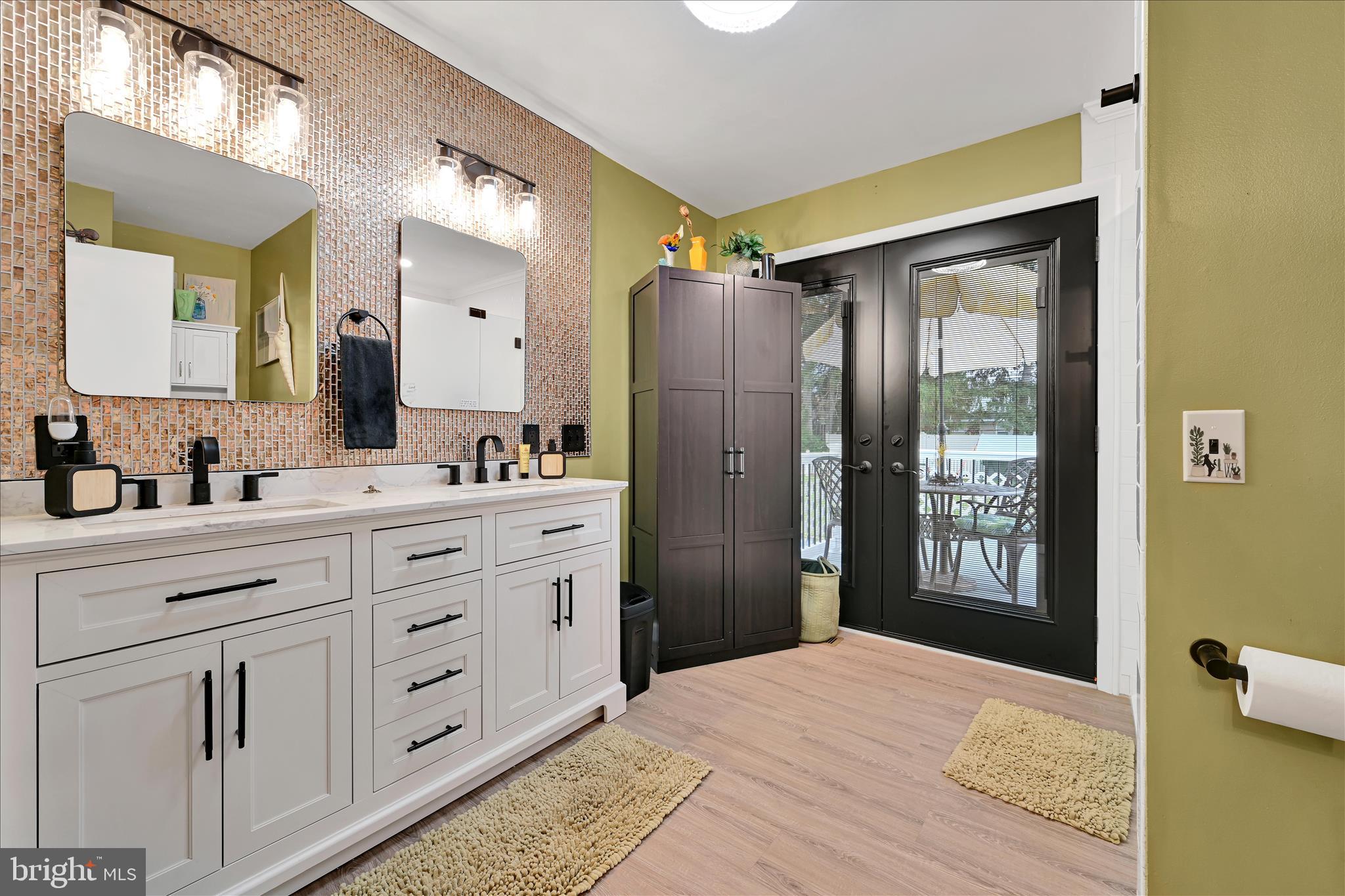 MANHEIM BOROUGH - Residential