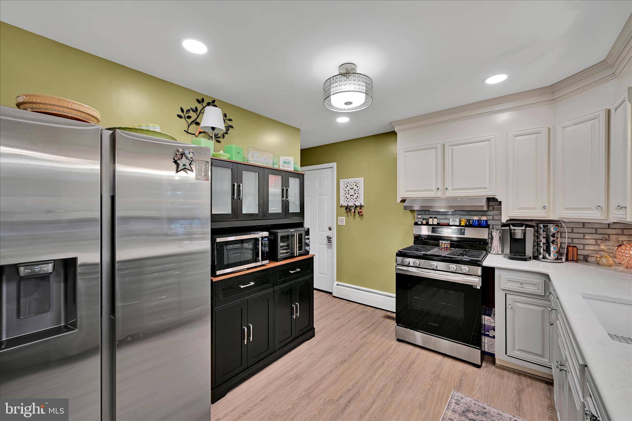 MANHEIM BOROUGH - Residential