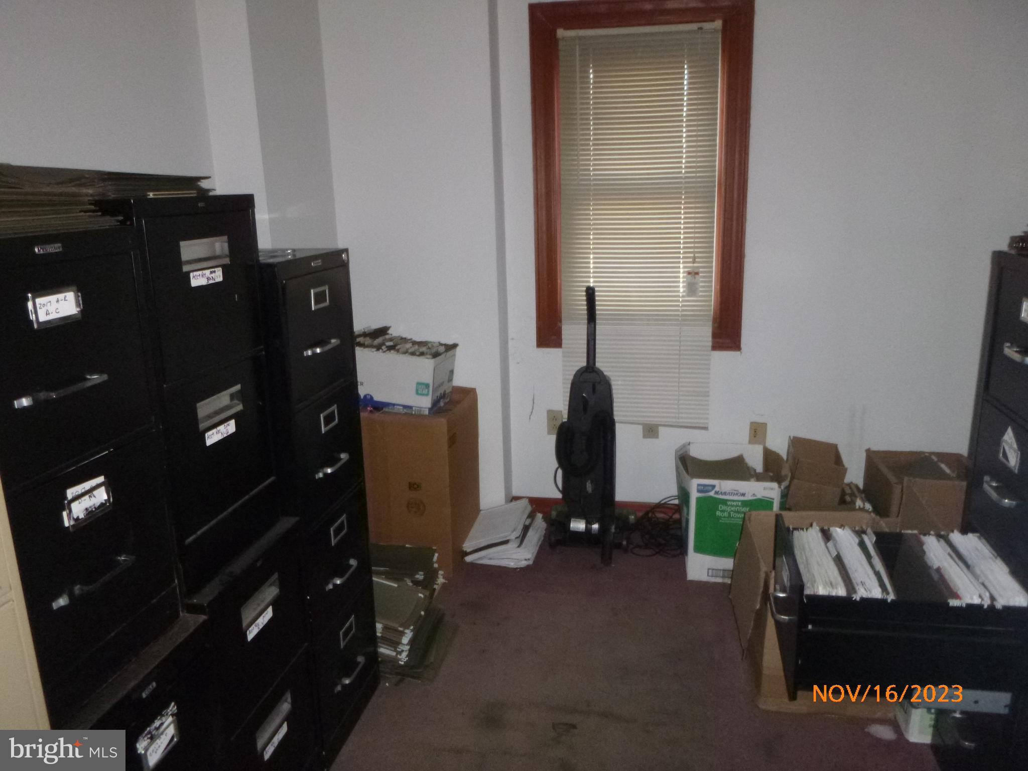 WILLOW GROVE - Commercial Sale