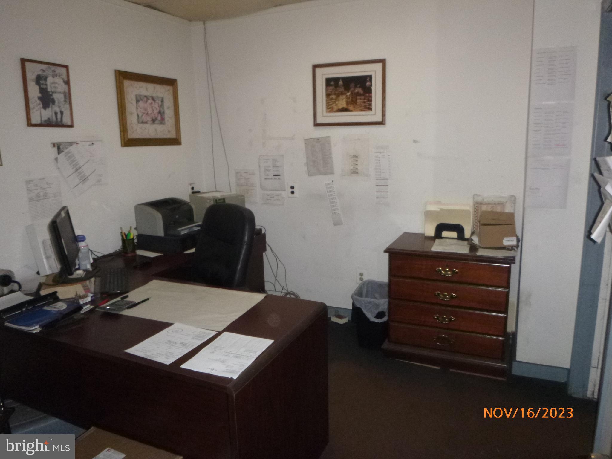 WILLOW GROVE - Commercial Sale