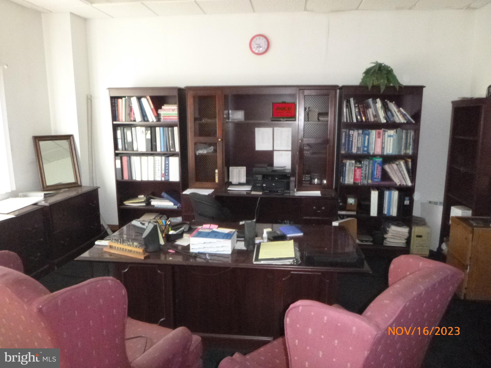 WILLOW GROVE - Commercial Sale