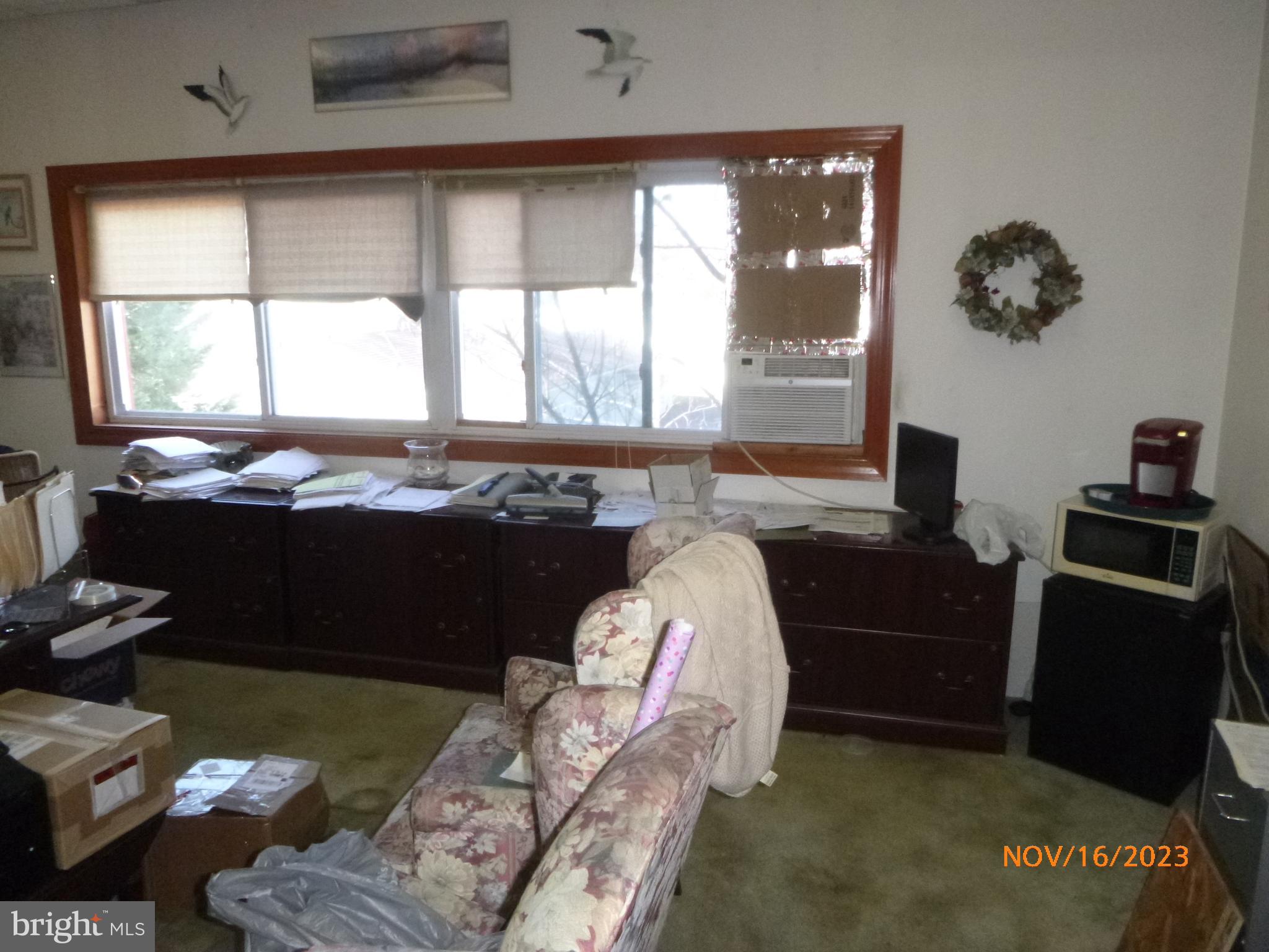 WILLOW GROVE - Commercial Sale