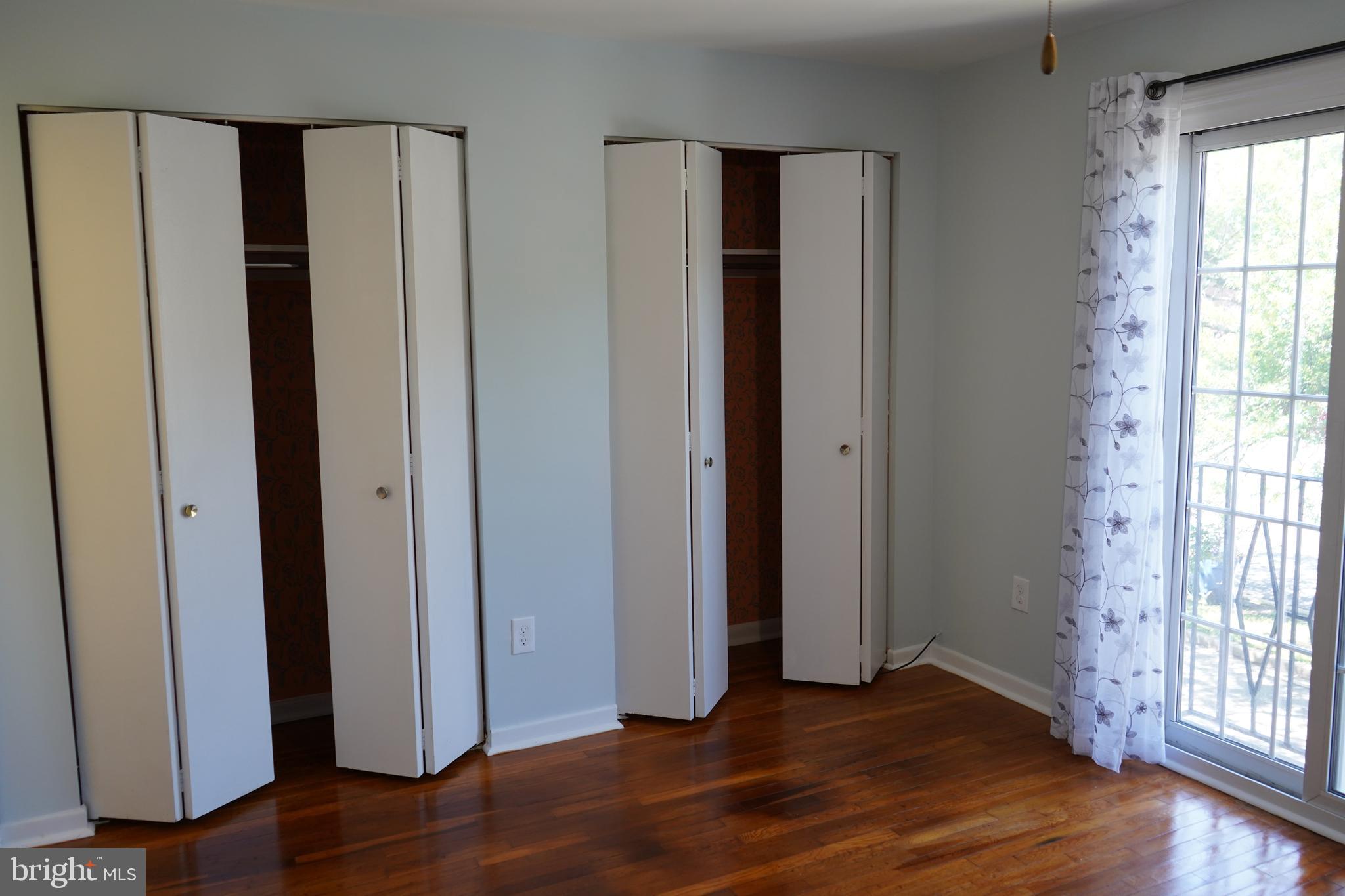 CARLYN PARK - Residential