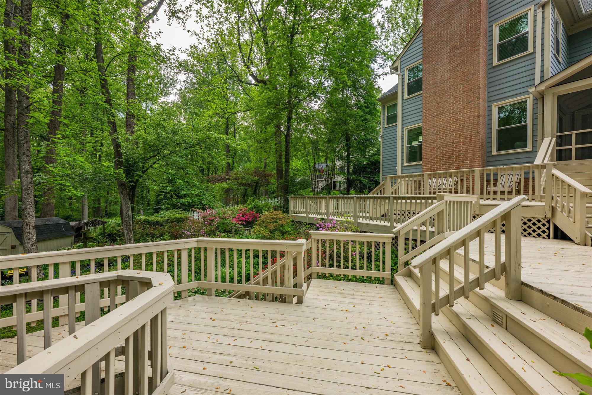 ABBEY GLEN - Residential