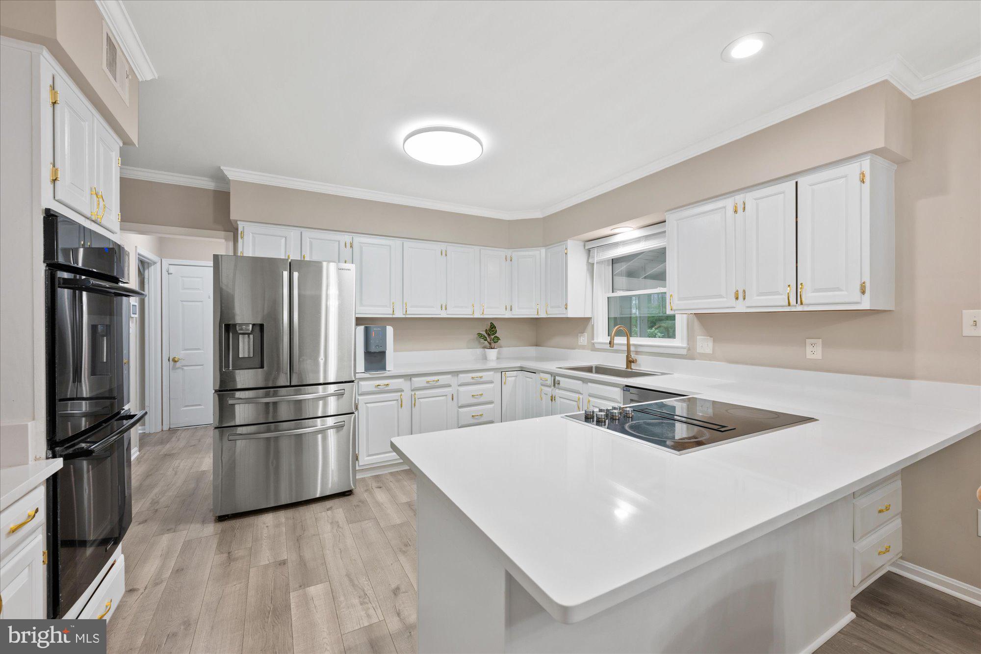 ABBEY GLEN - Residential
