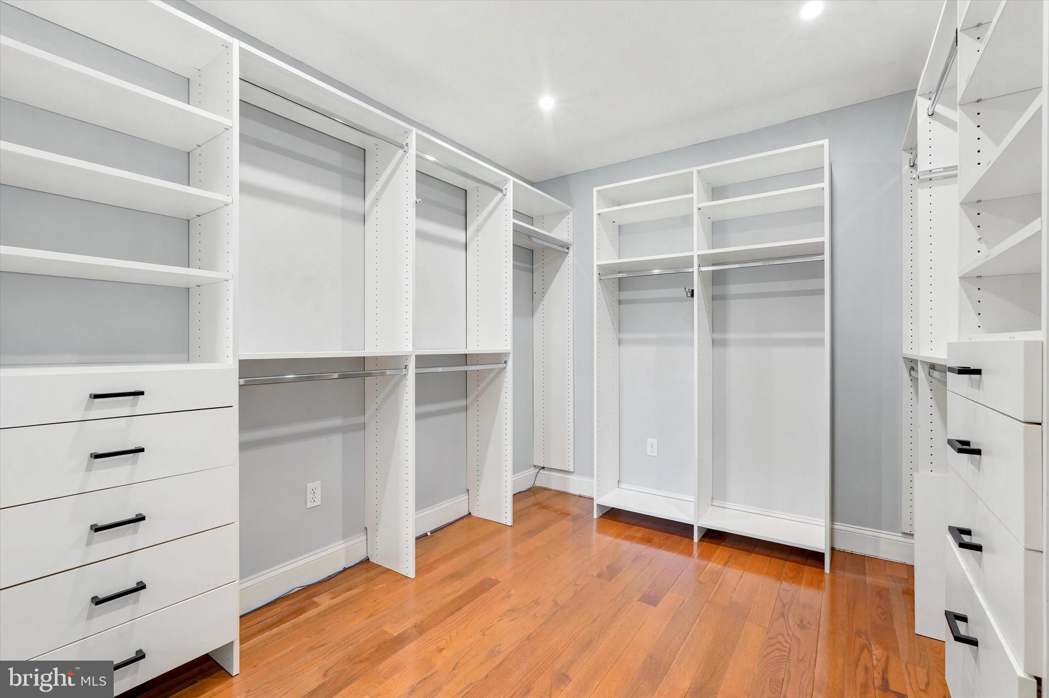 NEWBOLD - Residential