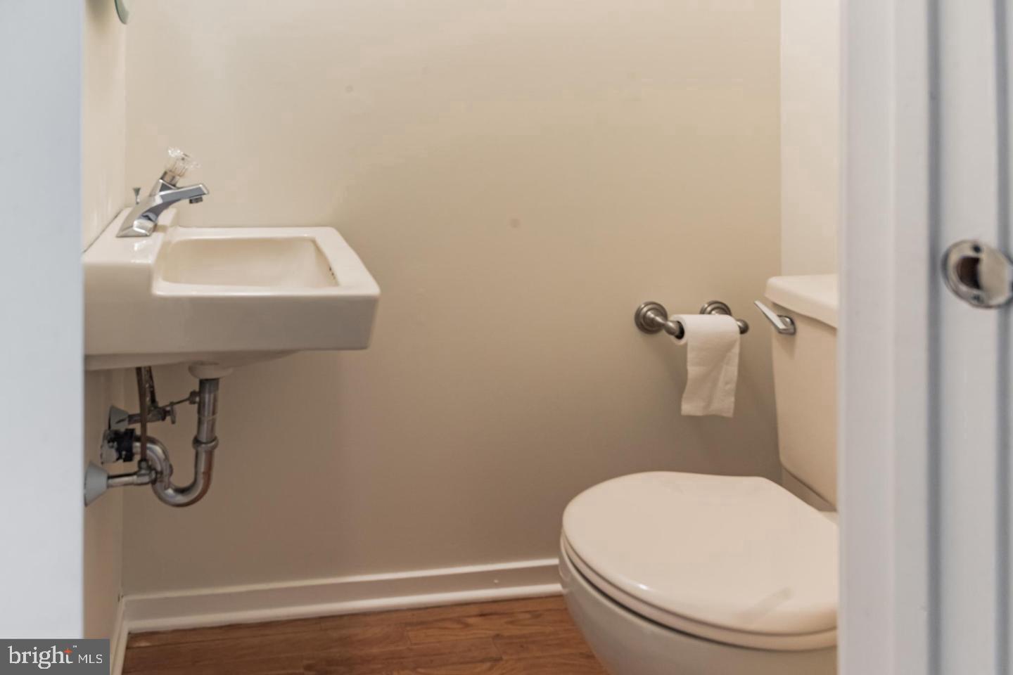 CHESTERBROOK - Residential Lease