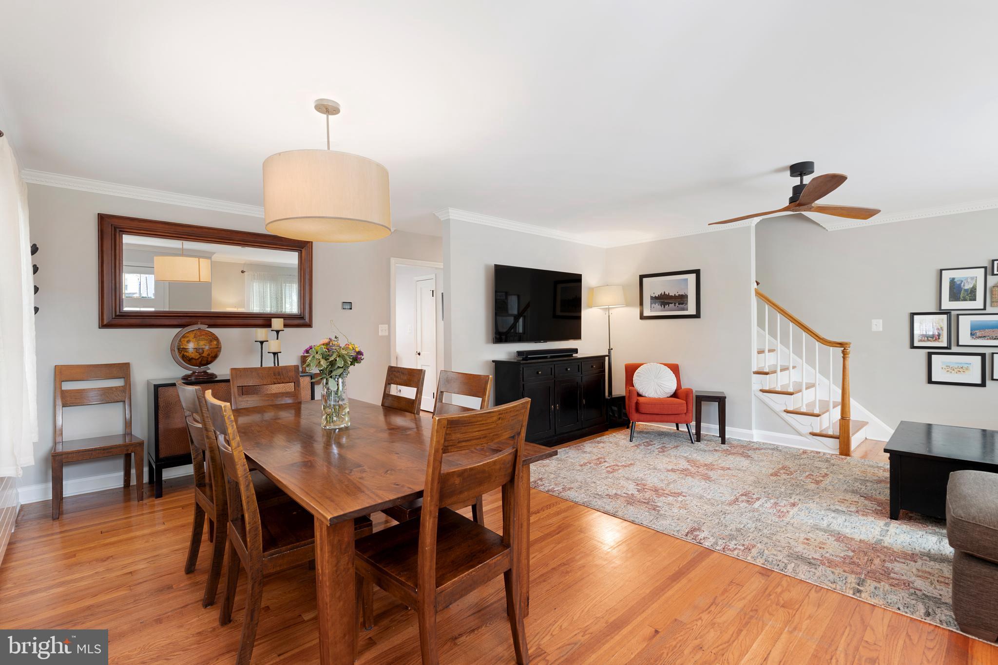 OAK LODGE - Residential