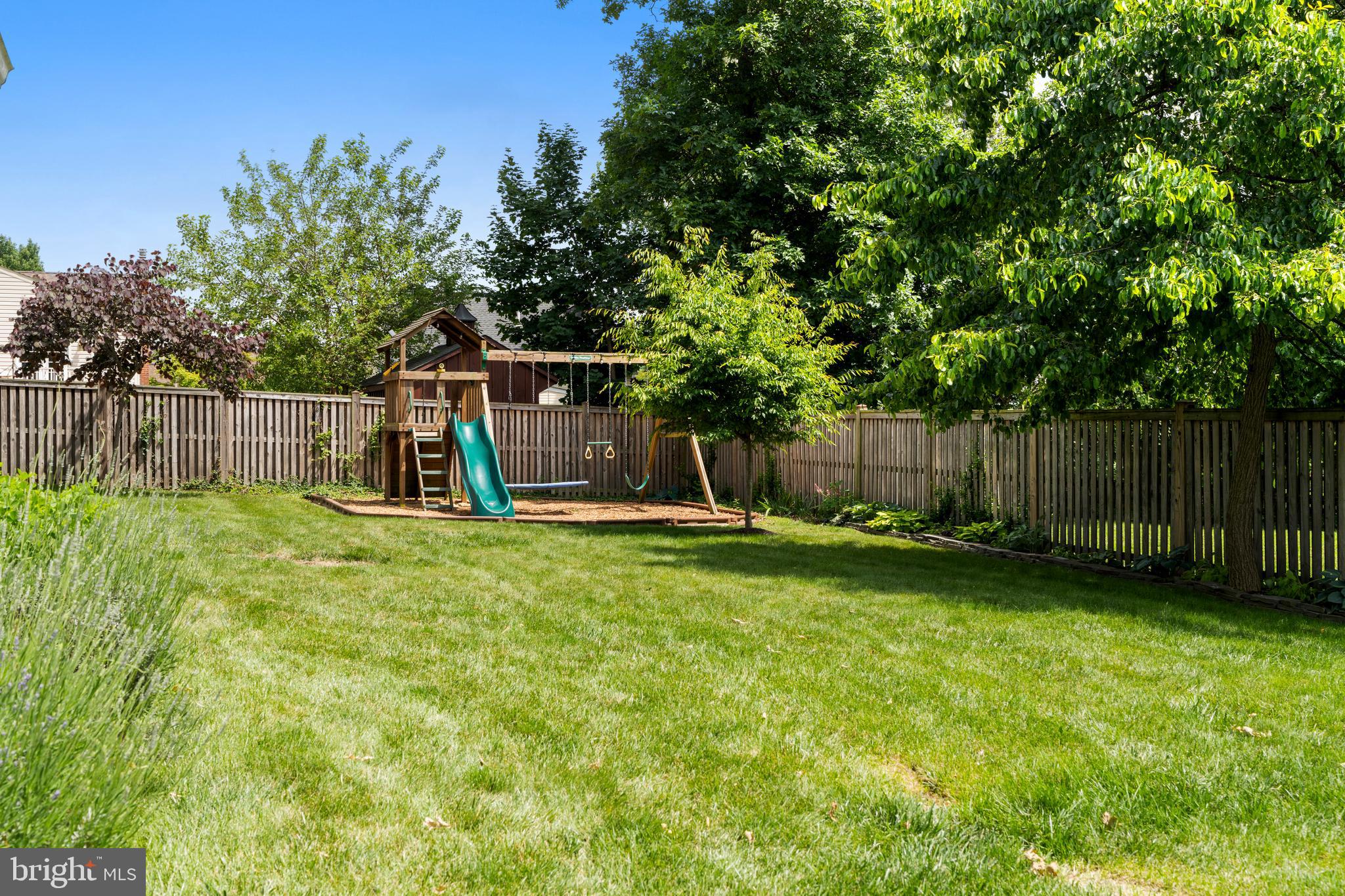 OAK LODGE - Residential