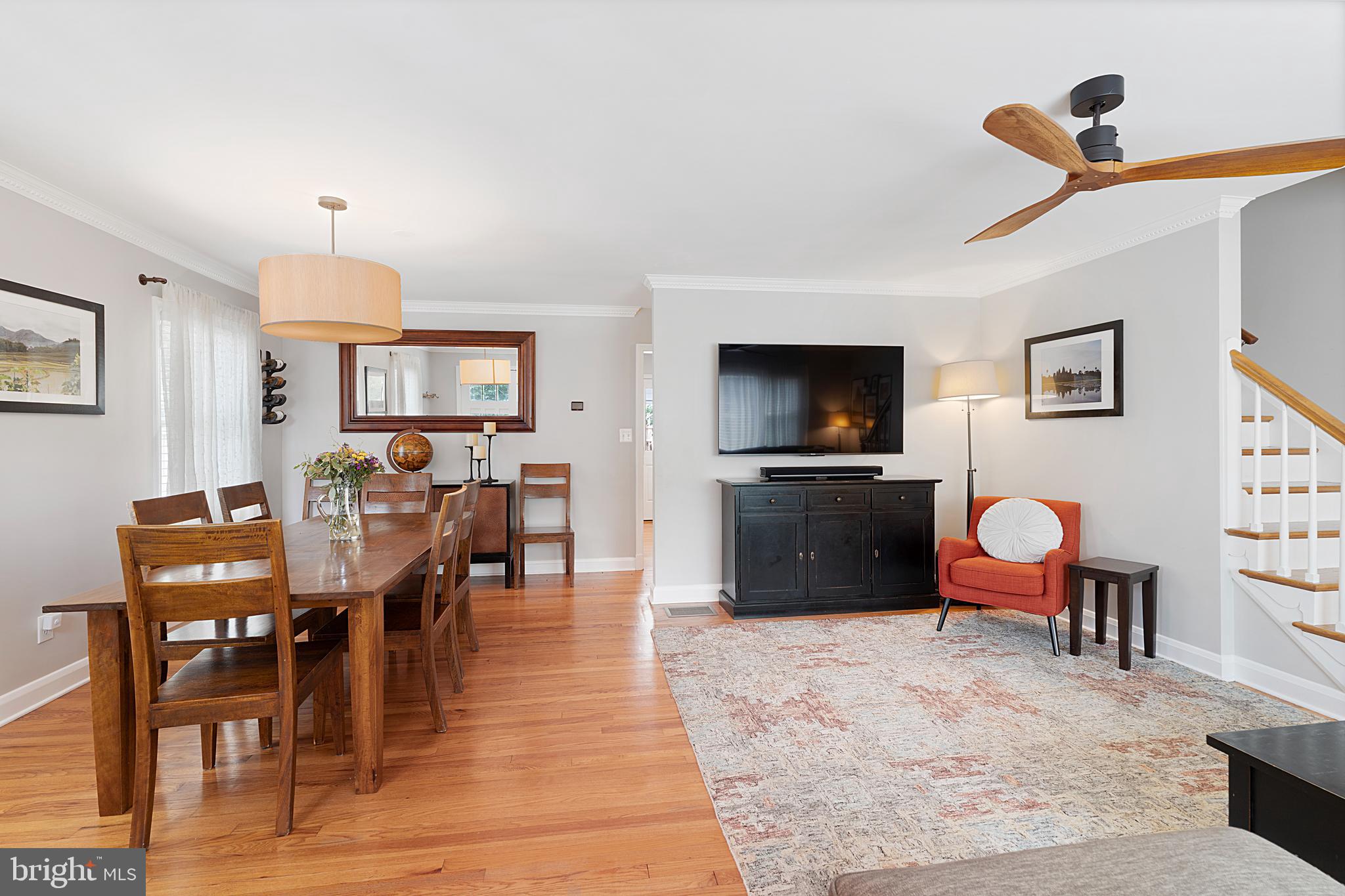 OAK LODGE - Residential