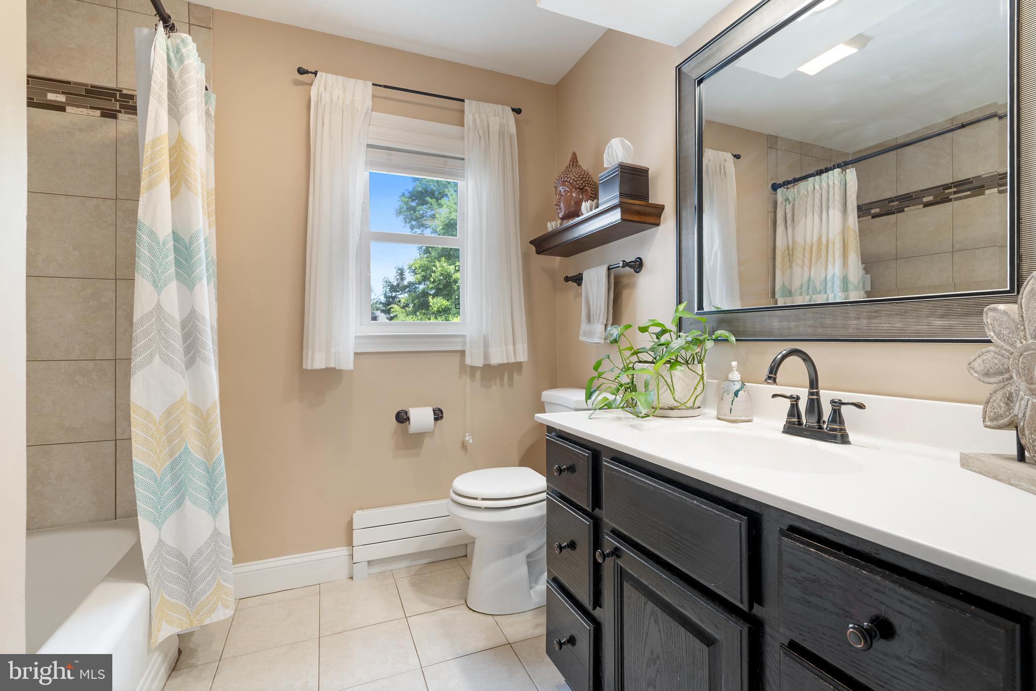 OAK LODGE - Residential