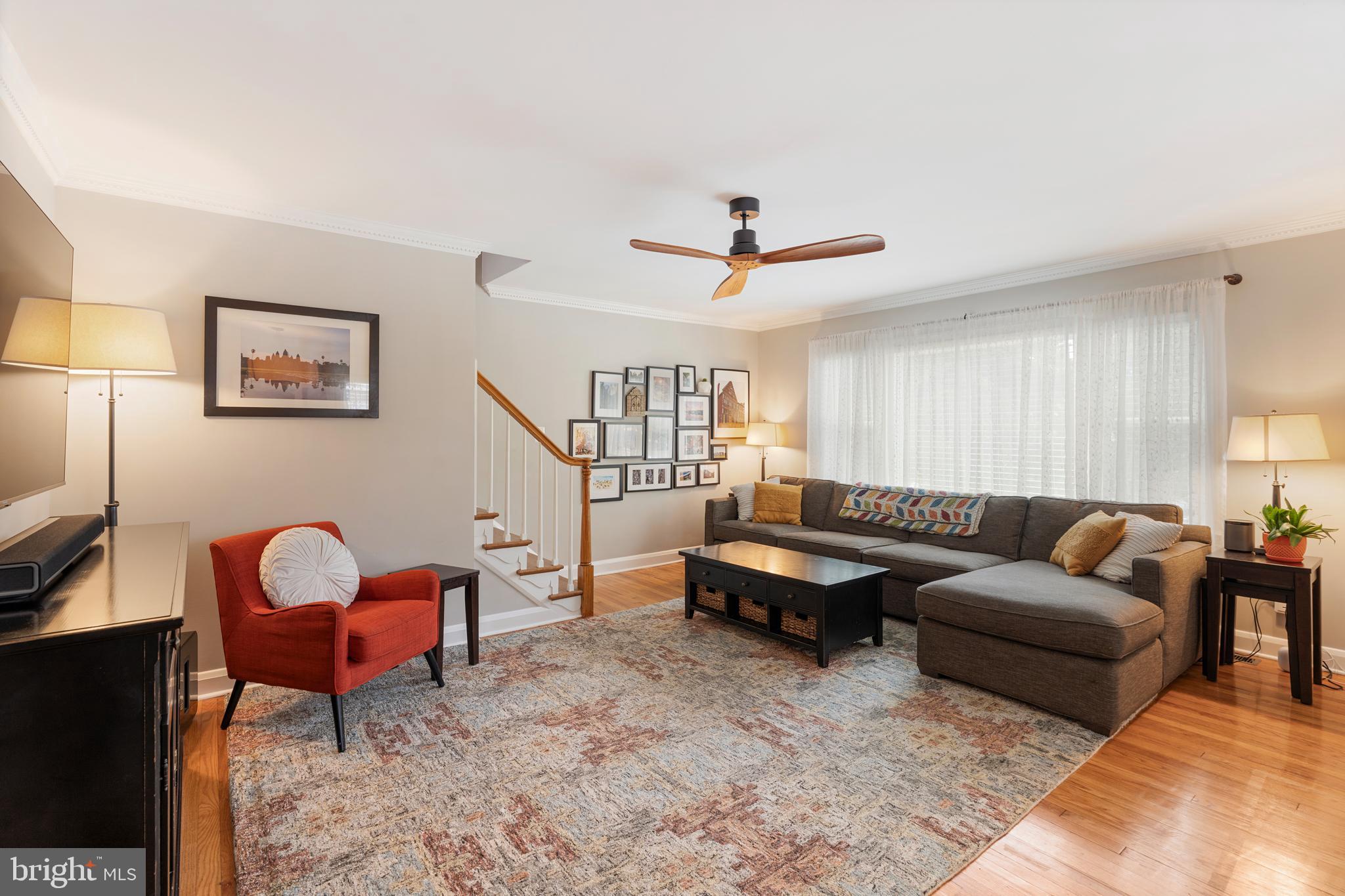 OAK LODGE - Residential