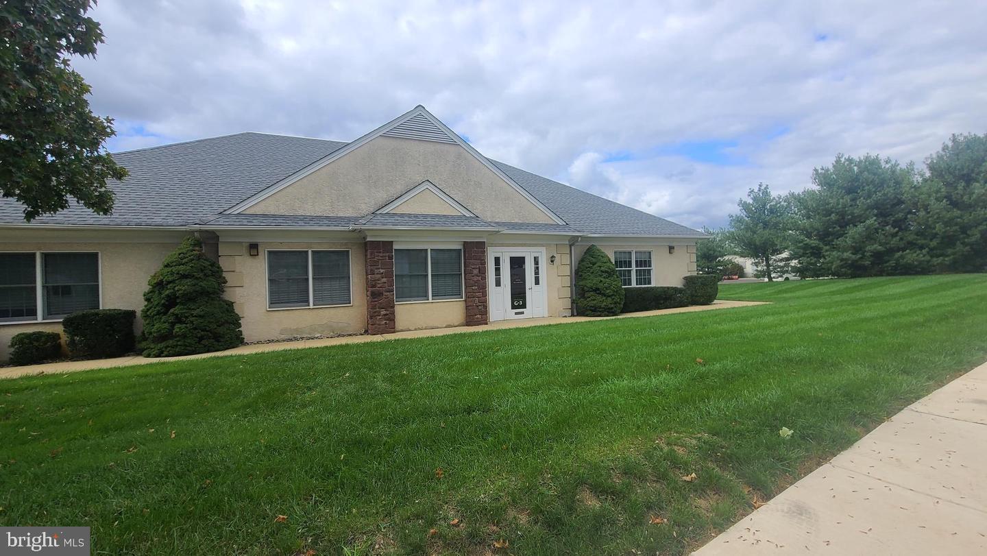 High-Visibility Professional Office – Fully Leased Investment Opportunity! Prime first-floor office space available on heavily traveled Route 263 in Jamison, PA. Located in the sought-after Commonwydds Office Complex next to the U.S. Post Office, this property offers maximum visibility with three dedicated panels on the complex’s main sign. Currently occupied by a Spa Center under lease through October 31, 2027, generating steady rental income: $1,300/month (Year 1),  $1,350/month (Year 2),  $1,400/month (Year 3)
The functional layout includes a professional reception area, large waiting room, two private offices, a half bath, kitchenette with storage, and receptionist station. Recent upgrades feature new flooring, fresh modern paint, NEW water heater, a NEW HVAC system and newer Roof. Perfect for investors seeking turnkey income in Warwick Township’s thriving business corridor — or for end users planning ahead. Secure your exposure and cash flow today