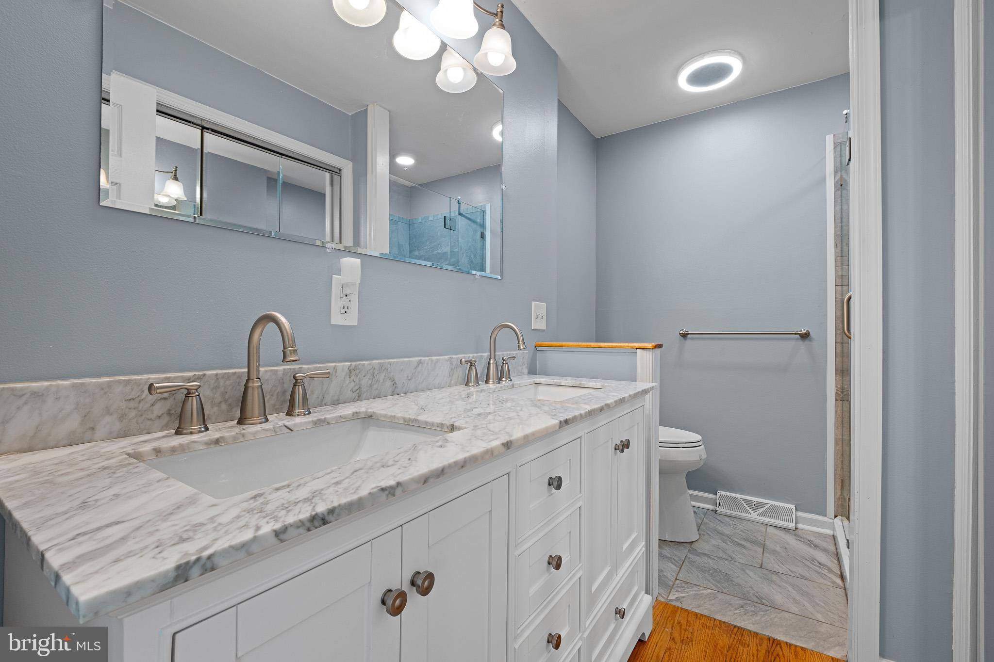 CHESAPEAKE ISLE - Residential