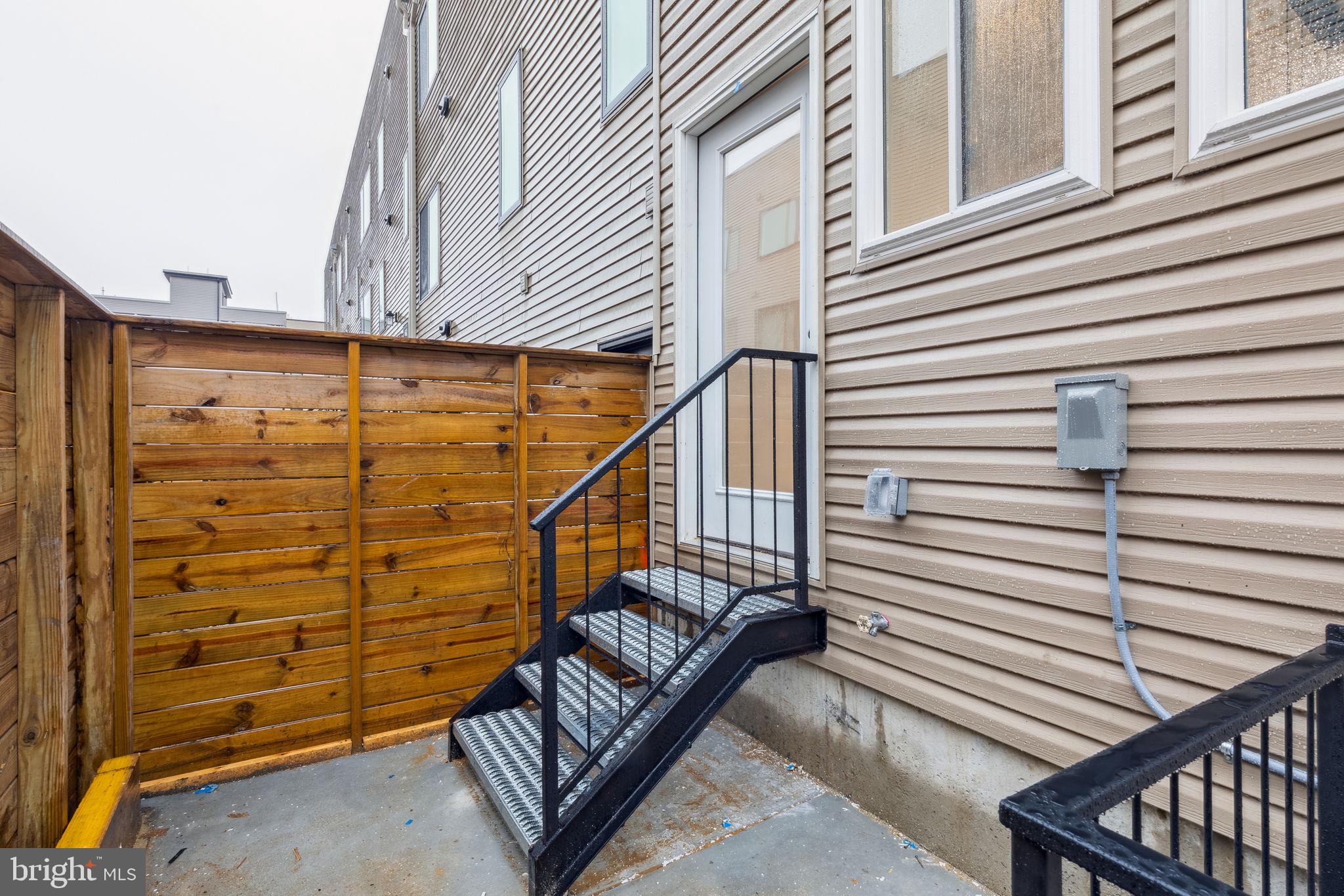 NORRIS SQUARE - Residential