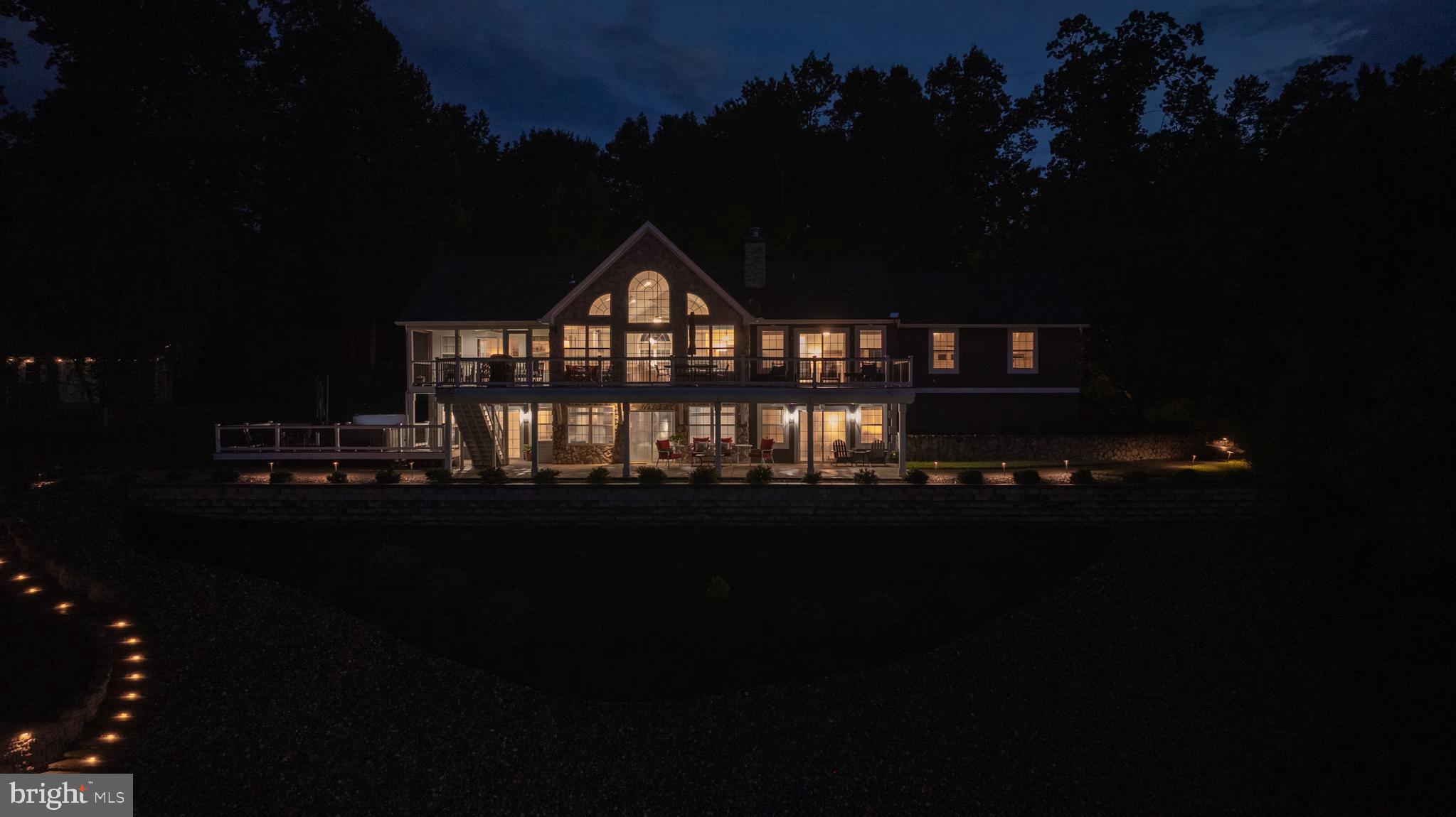 MYSTIC POINTE - Residential