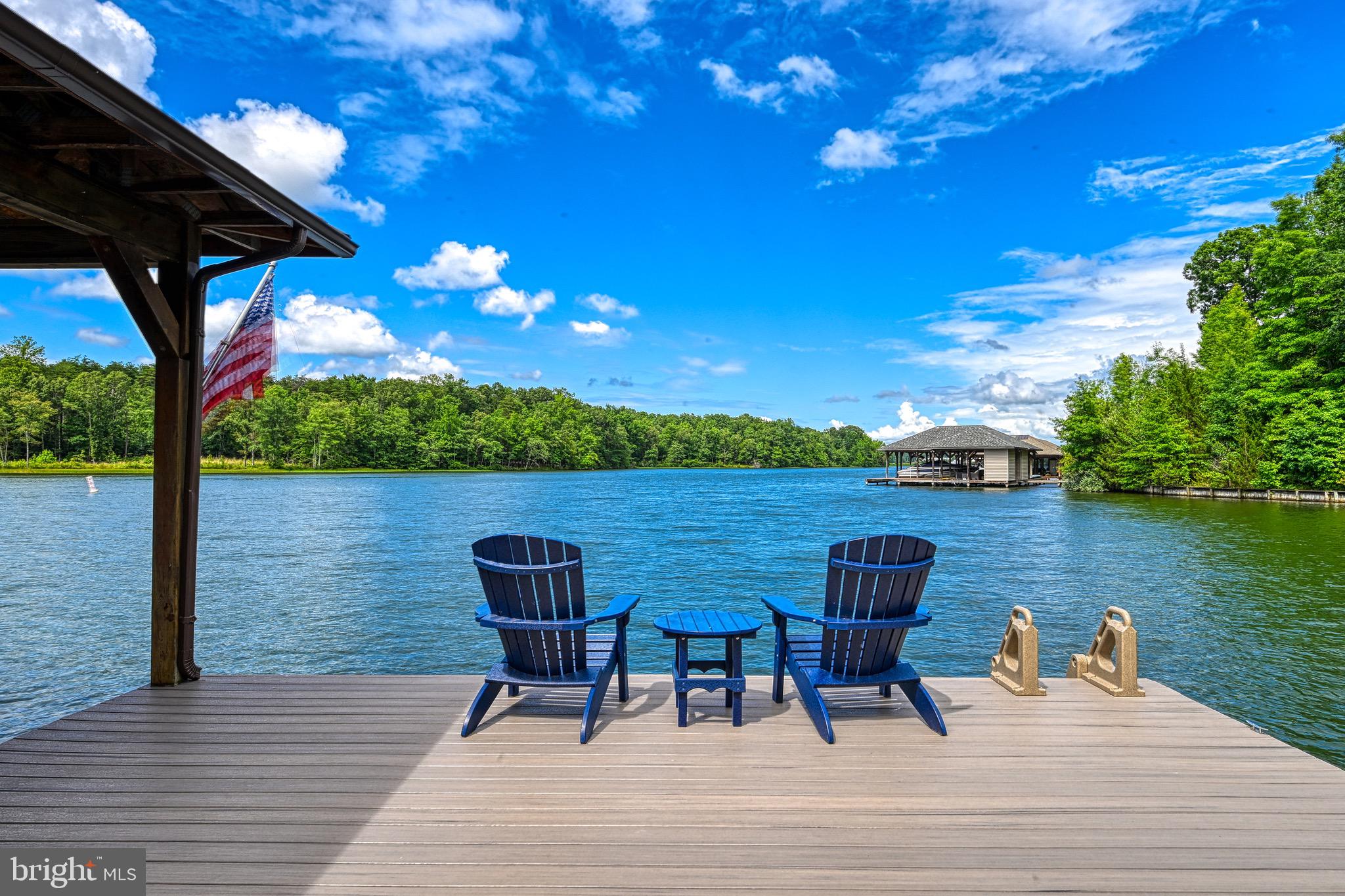 MYSTIC POINTE - Residential