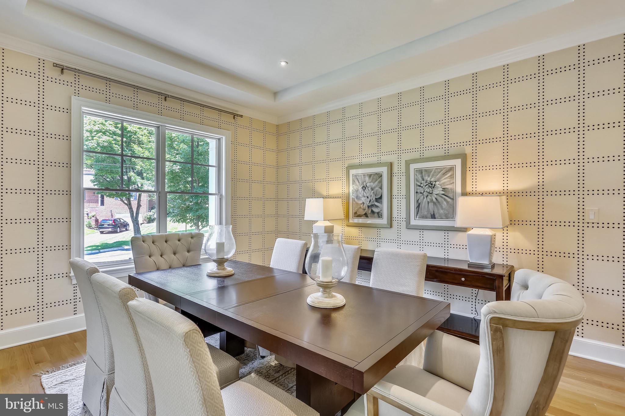 CHEVY CHASE - Residential