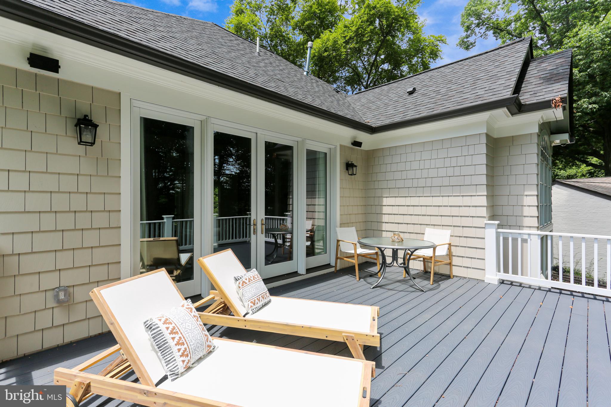 CHEVY CHASE - Residential