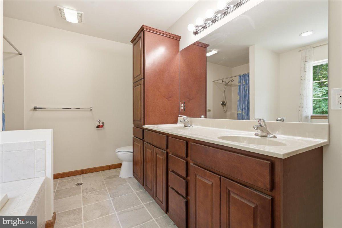 INDIAN MOUNTAIN LAKES - Residential