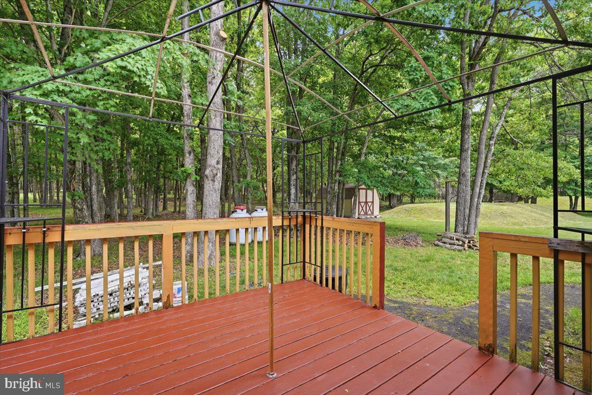 INDIAN MOUNTAIN LAKES - Residential