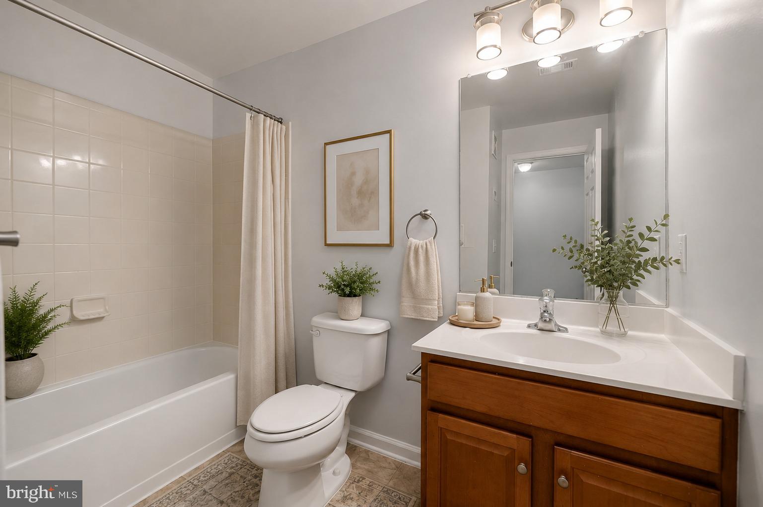 CHERRY HILL CROSSING CONDOMINIUM - Residential