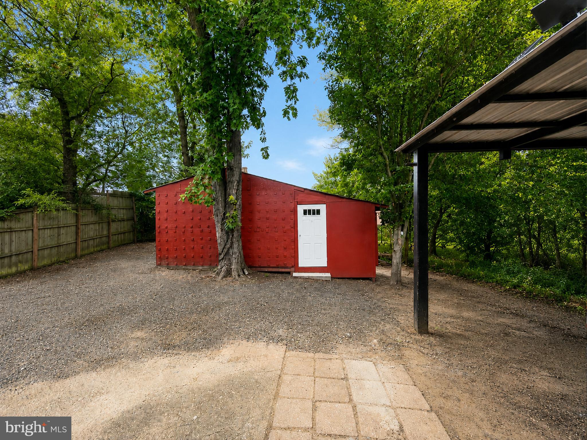 BEACON HEIGHTS - Residential