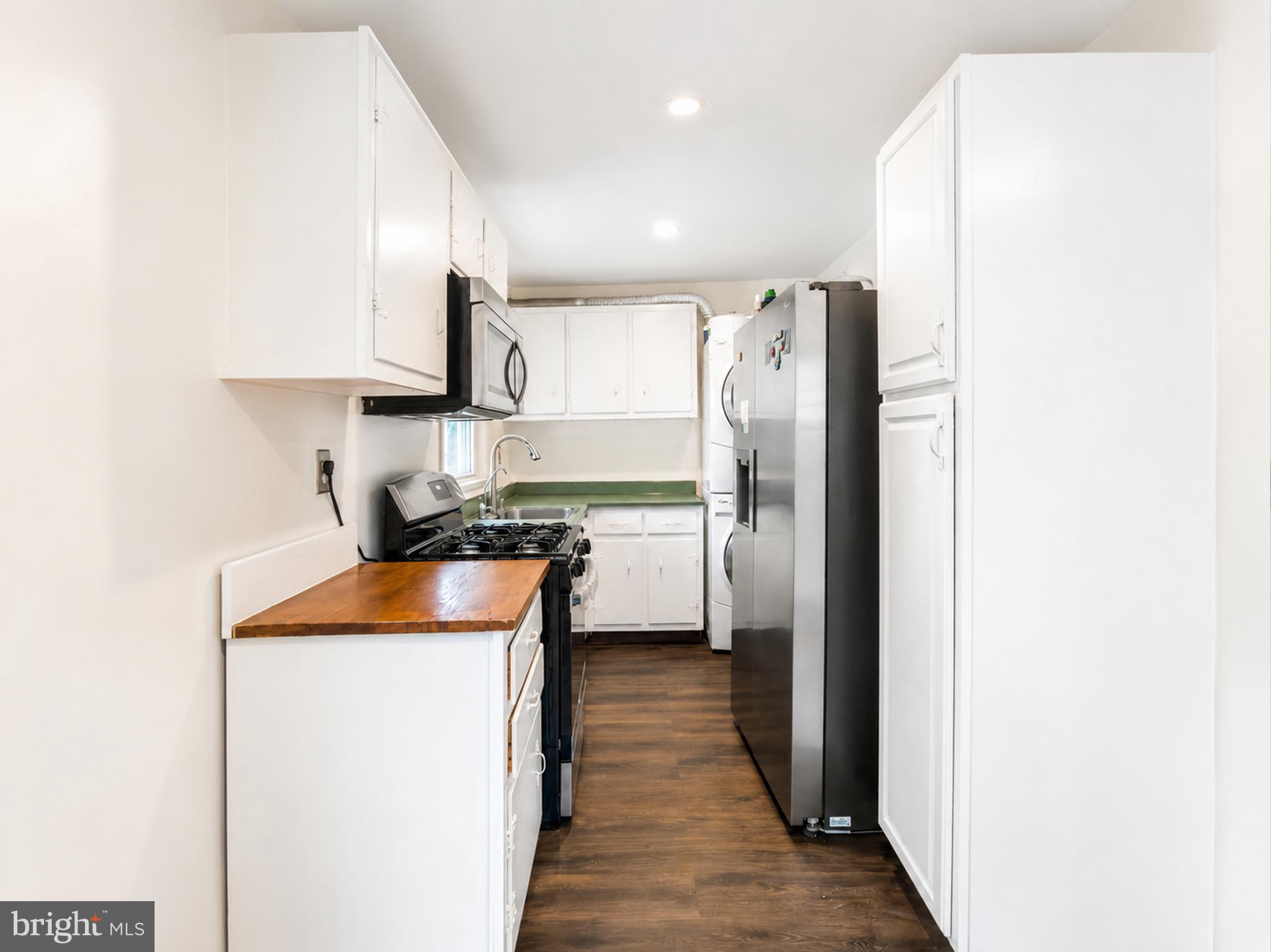 BEACON HEIGHTS - Residential