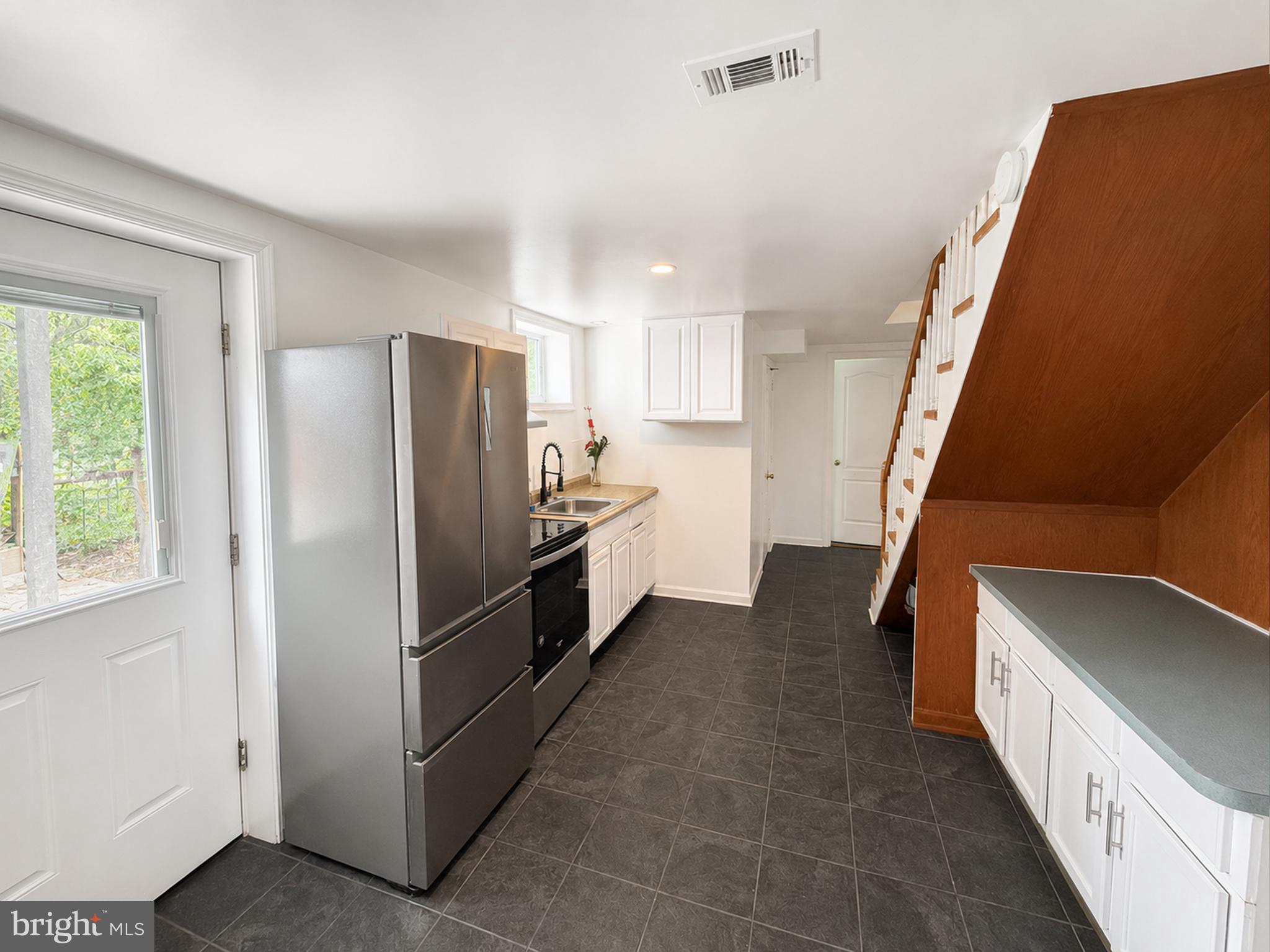 BEACON HEIGHTS - Residential