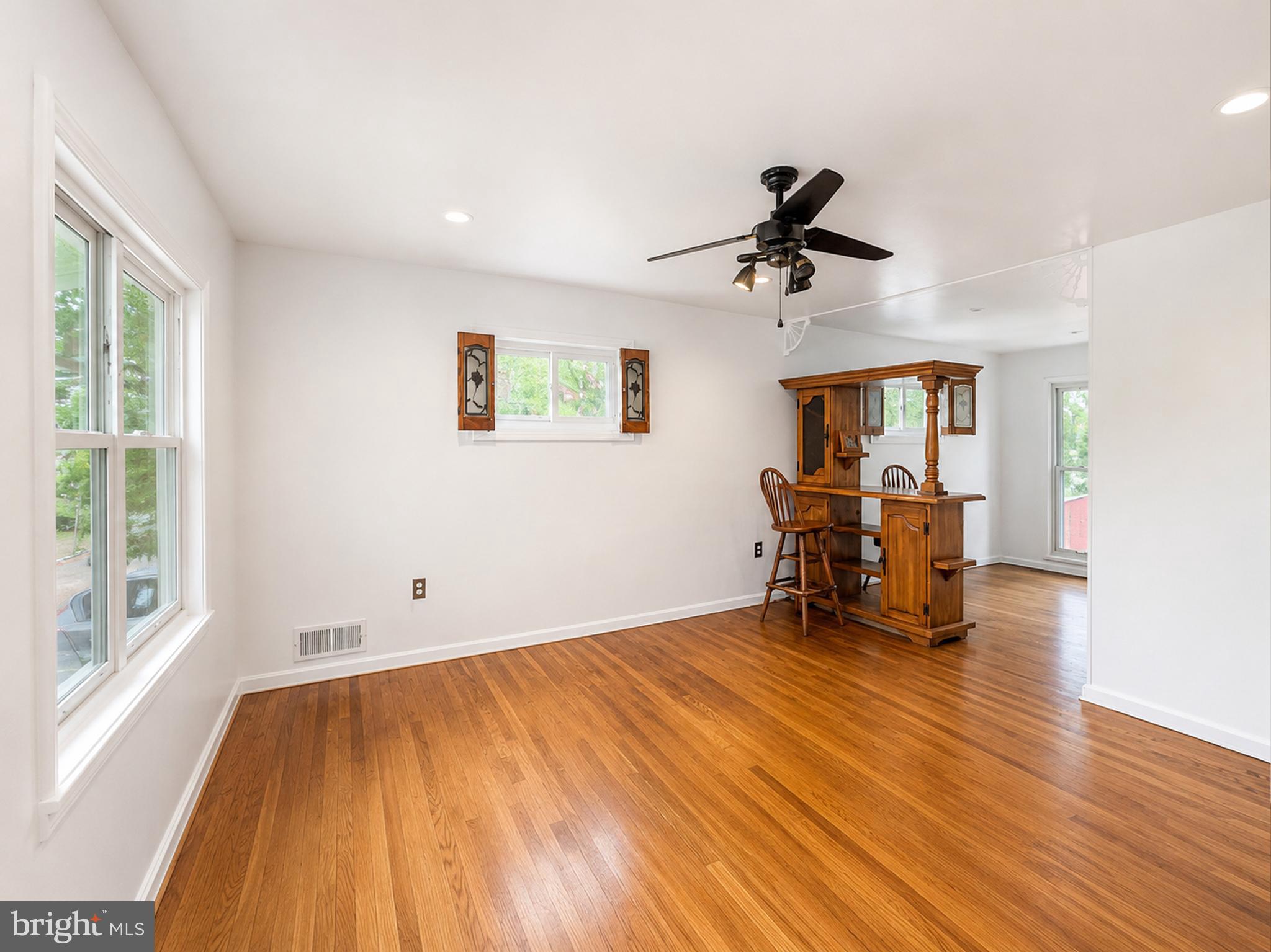 BEACON HEIGHTS - Residential
