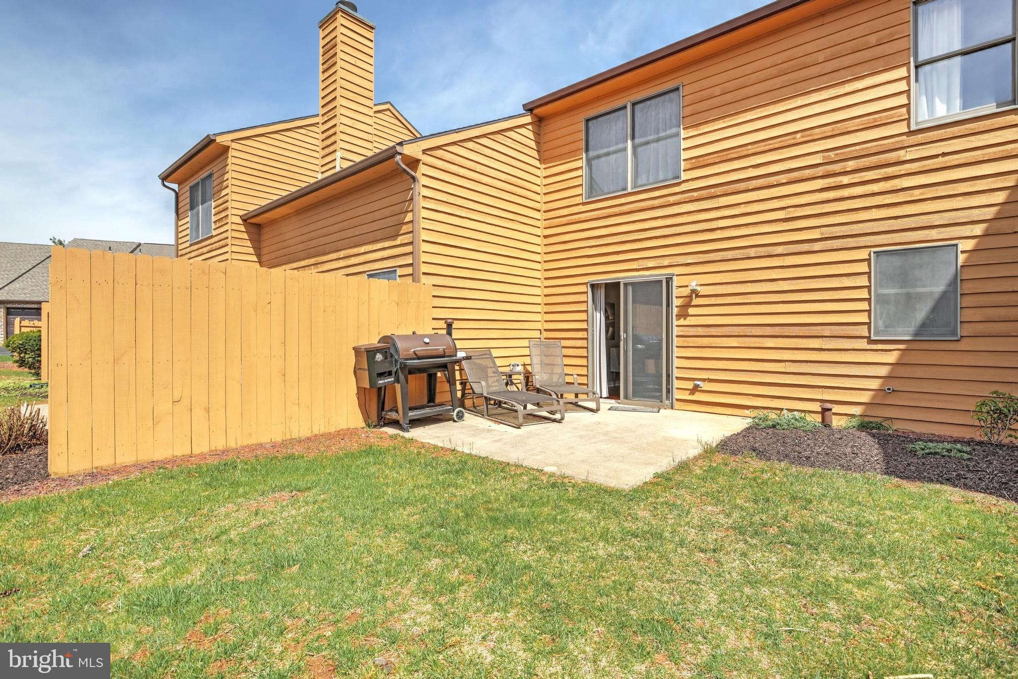 WESTVIEW MANOR - Residential