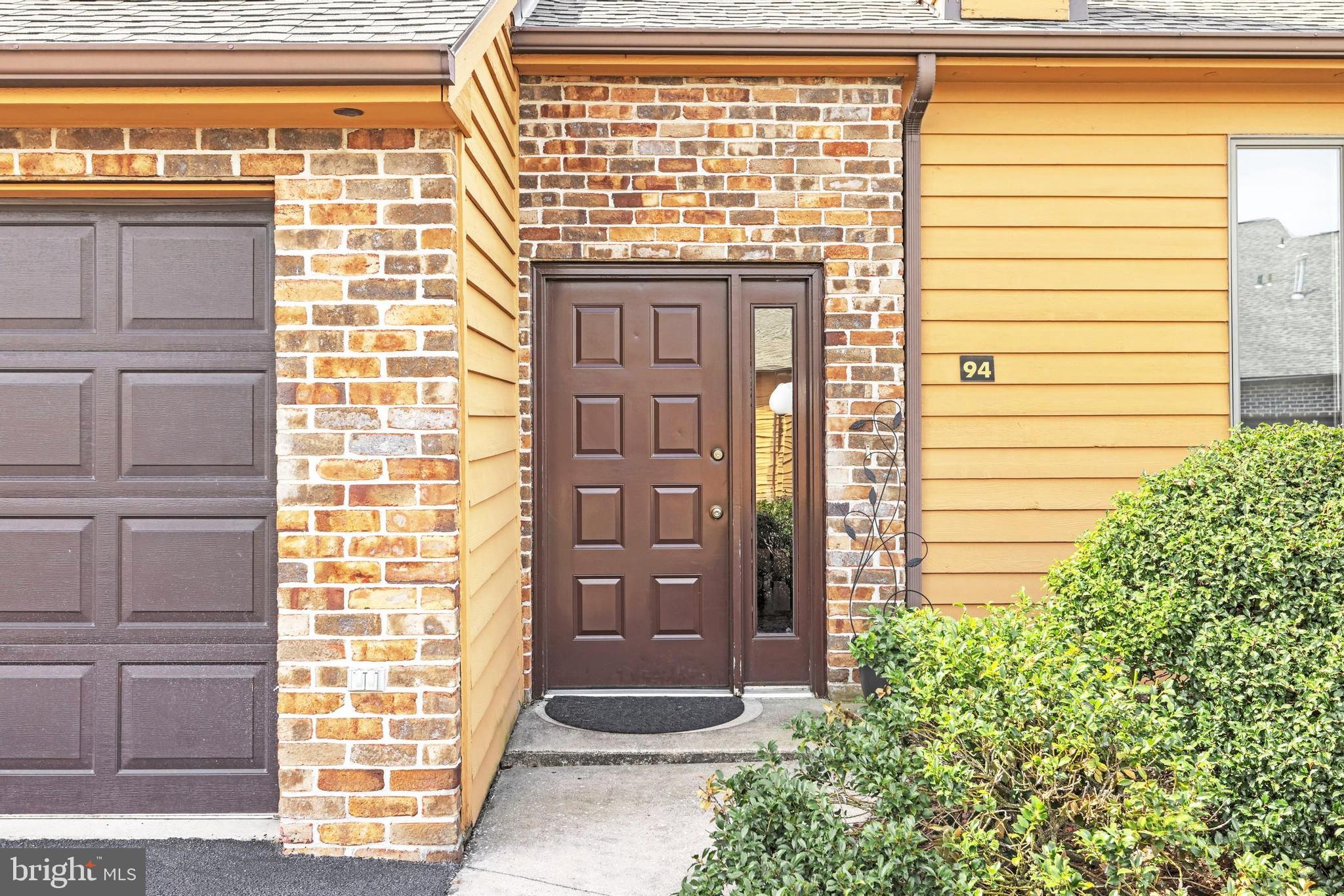 WESTVIEW MANOR - Residential