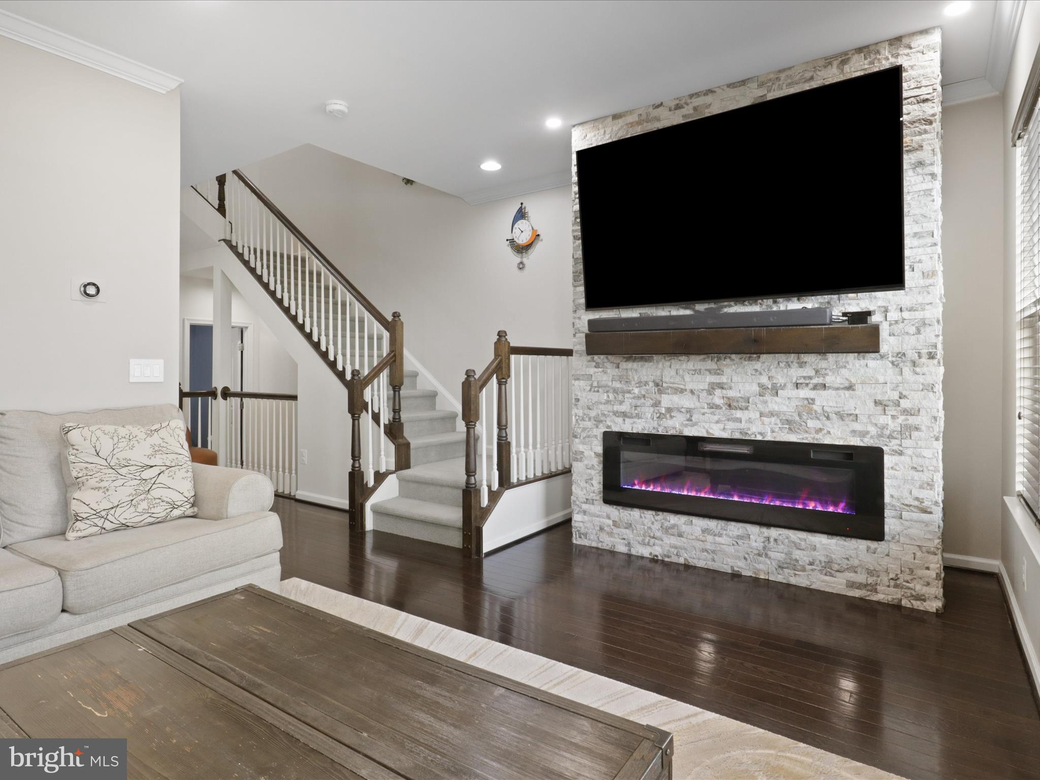 EAST GATE ONE - Residential Lease