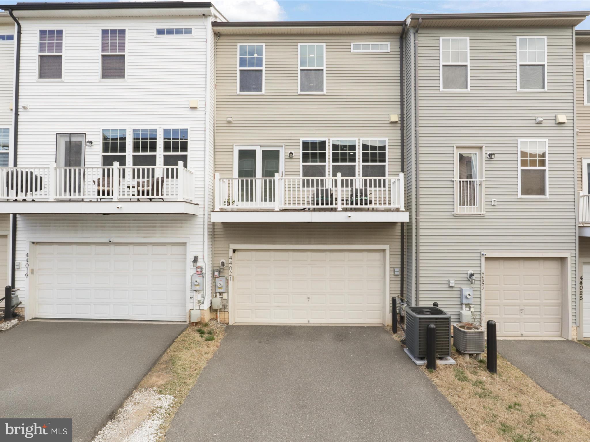 EAST GATE ONE - Residential Lease