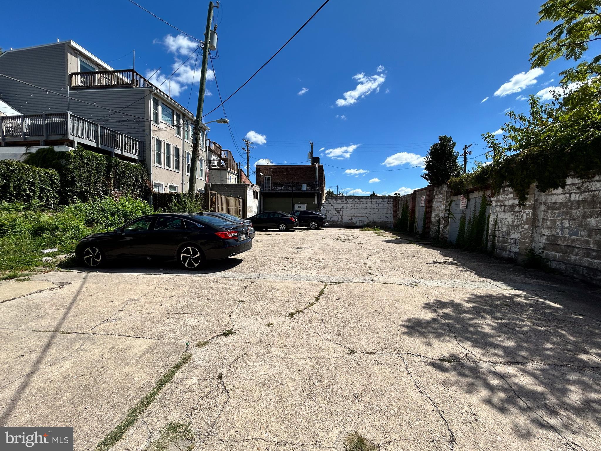 FELLS POINT HISTORIC DISTRICT - Land