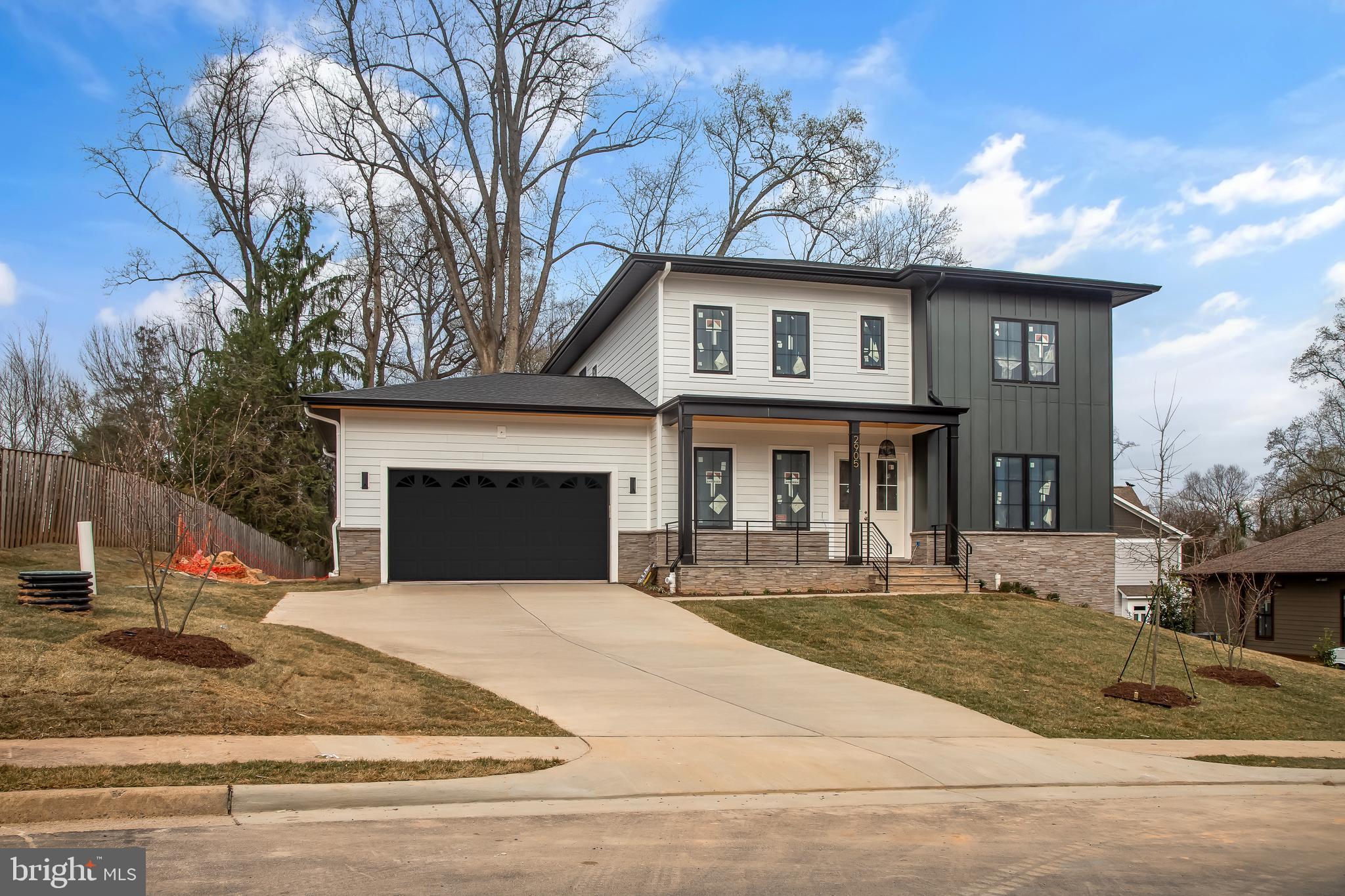 GRAYS OAKTON - Residential
