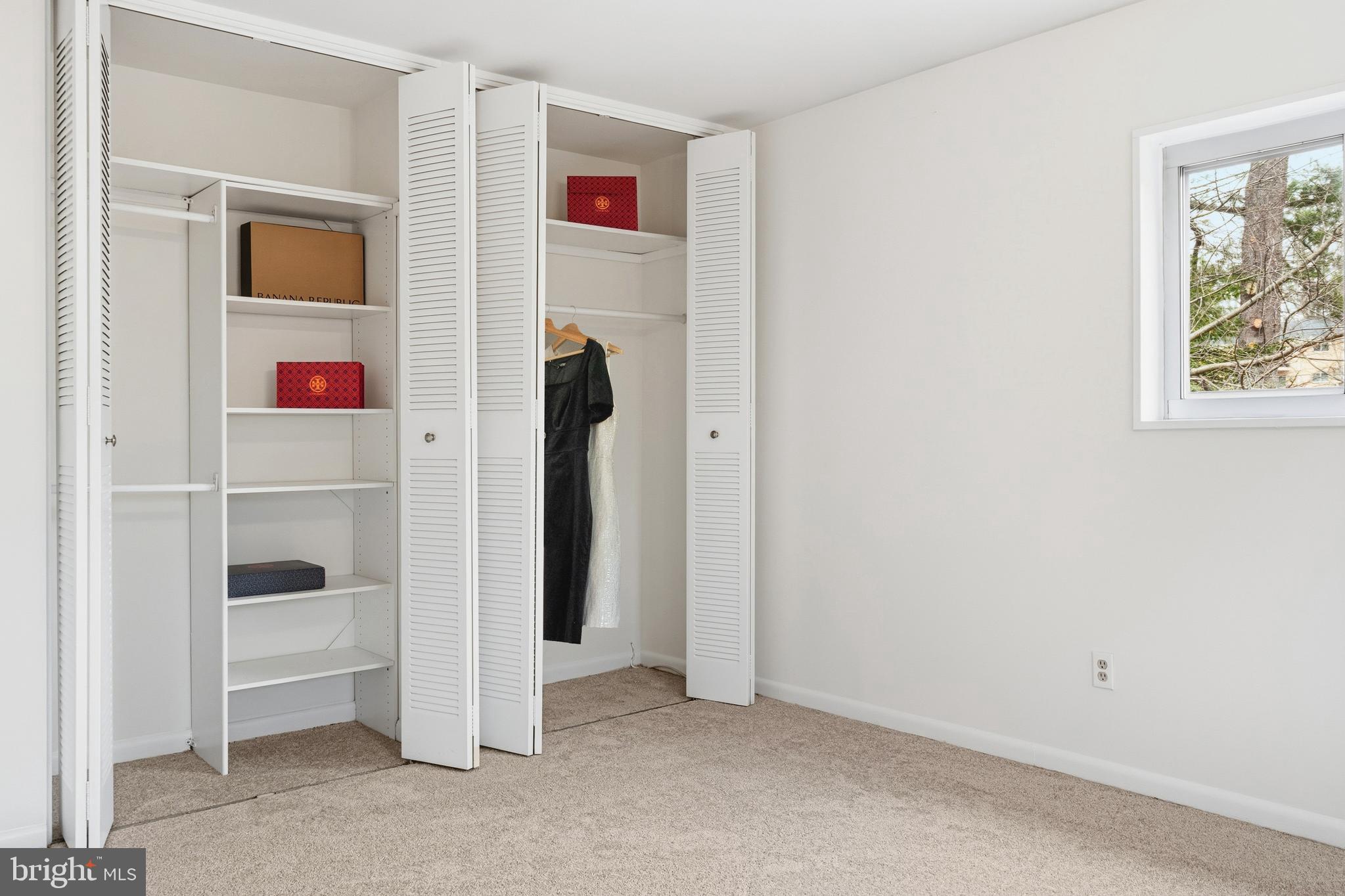 PARKSIDE CONDOMINIUMS - Residential