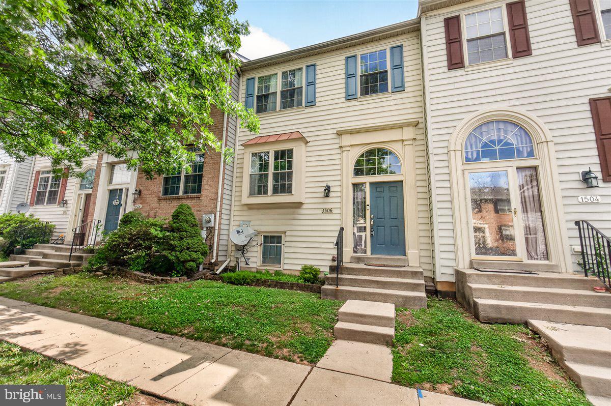 MAIN FARM - Residential