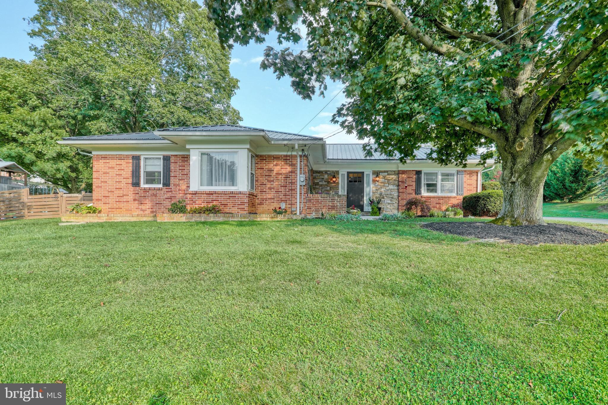 SNYDER CORNER - Residential