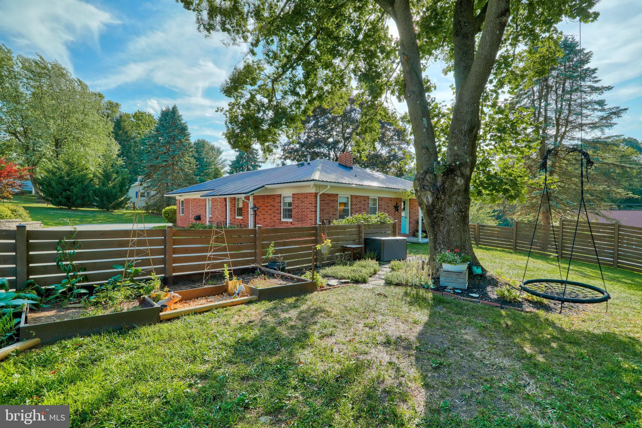 SNYDER CORNER - Residential