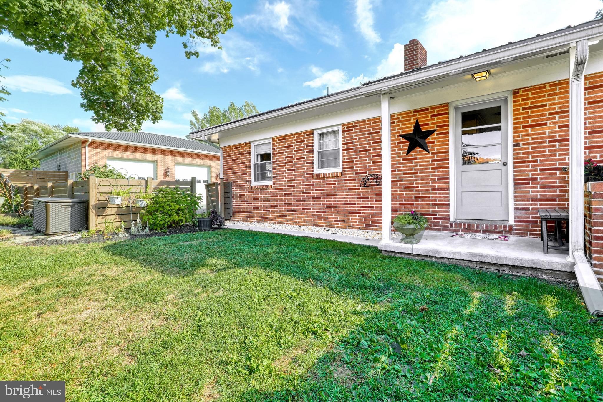 SNYDER CORNER - Residential