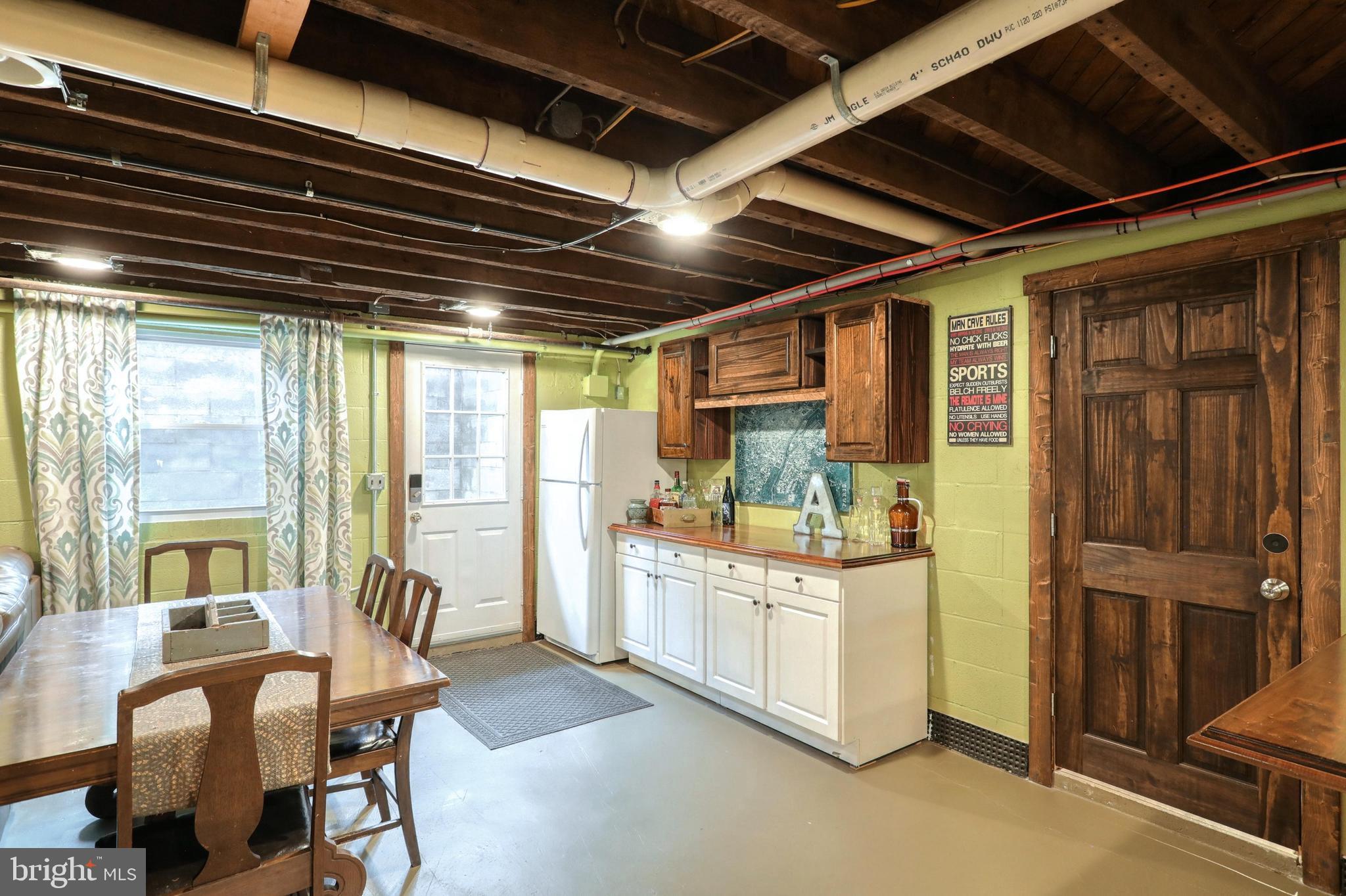 SNYDER CORNER - Residential