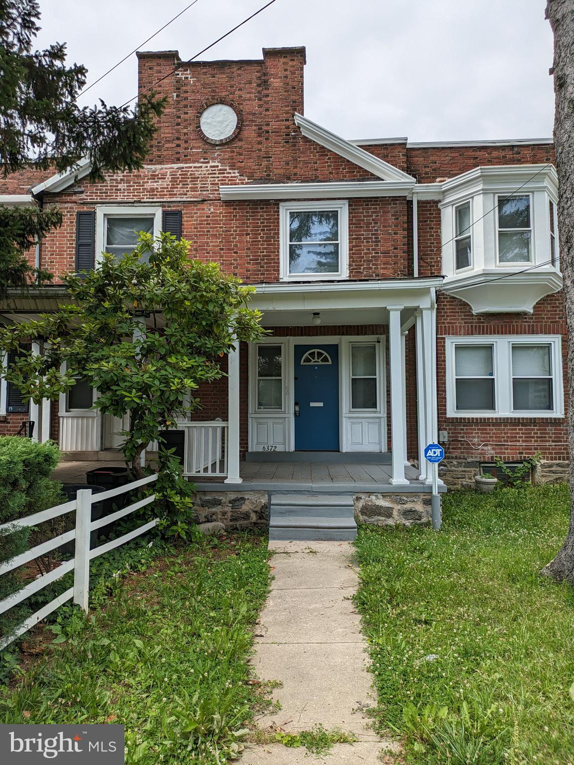LAWNDALE - Residential Income