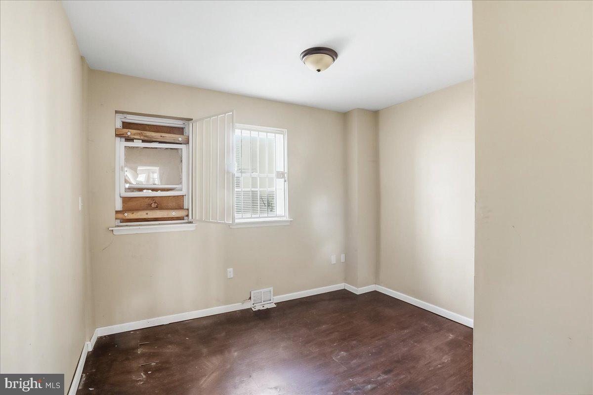 MANTUA - Residential