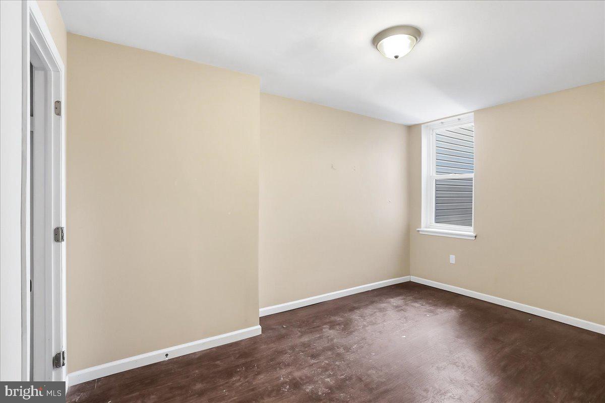 MANTUA - Residential
