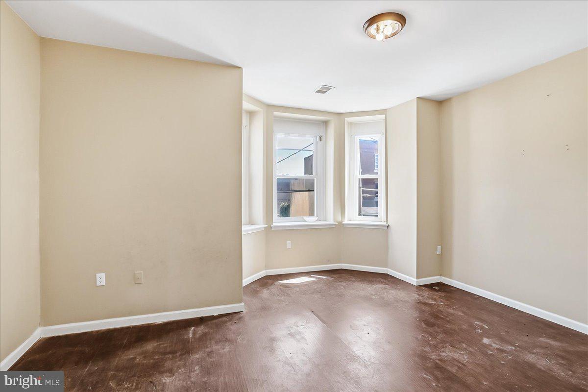 MANTUA - Residential