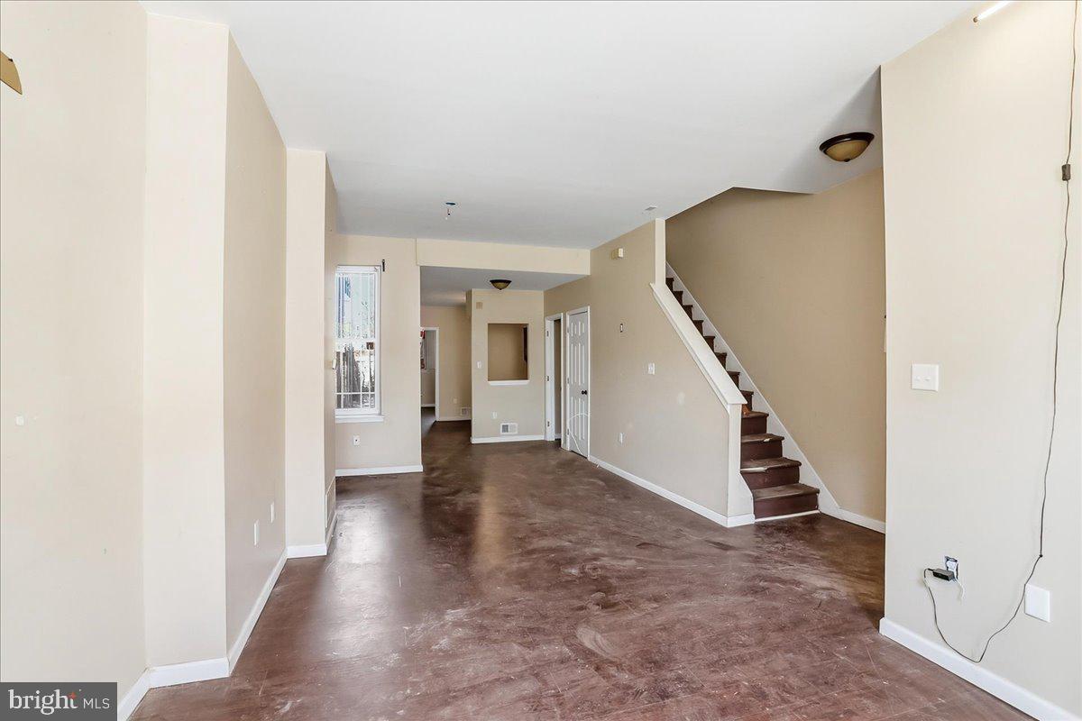 MANTUA - Residential