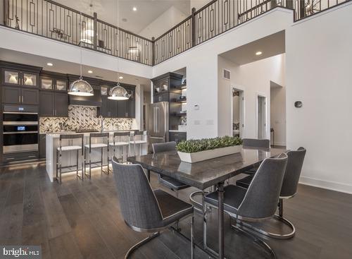 DOYLESTOWN WALK - Residential